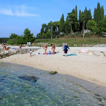 With A Parking Space - 20554 Rovinj